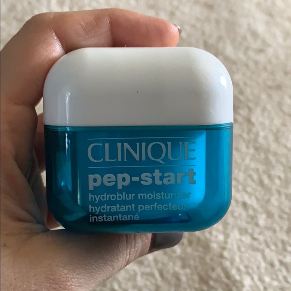 Clinique Pep-Start Hydroblur Moisturizer.